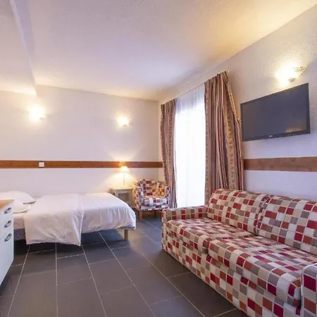 Apartman Les Aiguilles De Warens - *